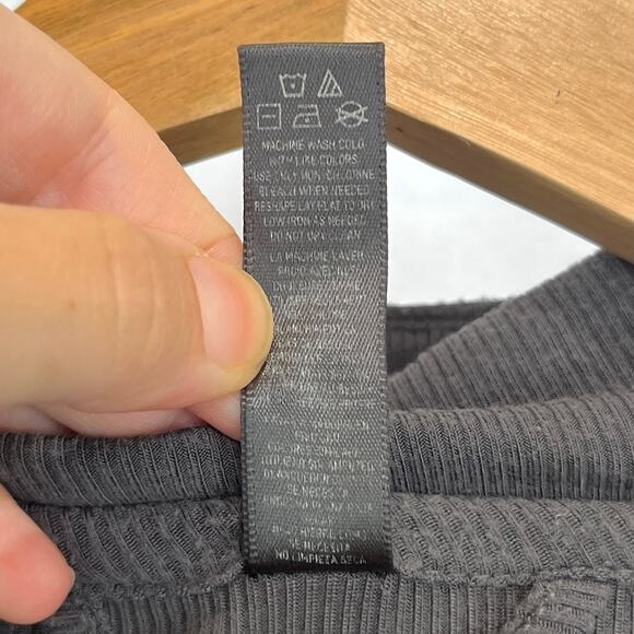 SKIMS Long Sleeve Pajama Lounge Top Button Up Ribbed Modal Knit Gray Size XL - Picture 7 of 8